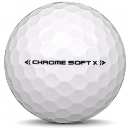 De golfbal Callaway Chrome Soft X in jaarmodel 2021.