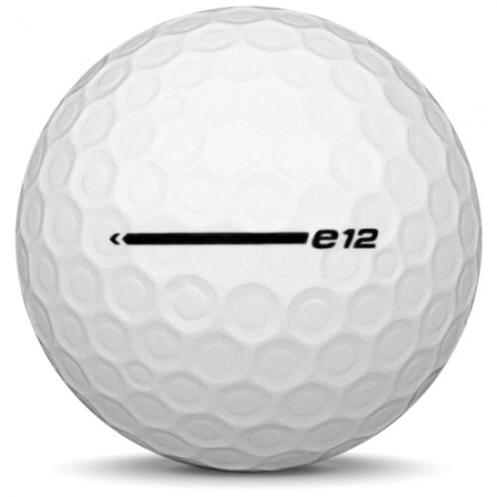 De golfbal Bridgestone E12 Contact in jaarmodel 2024.